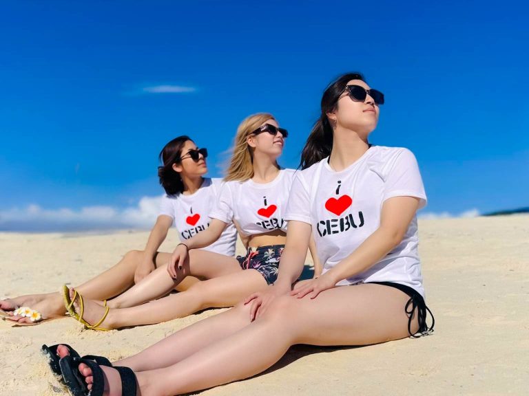 women-beach3